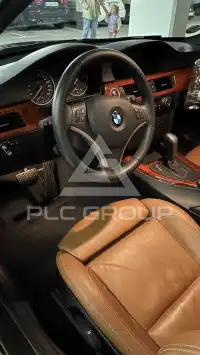 2011 BMW 320