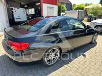 2011 BMW 320