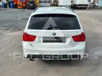 2011 BMW 320