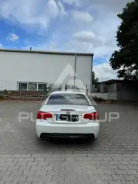 2011 BMW 330