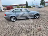 2011 BMW 330
