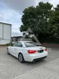 2011 BMW 330