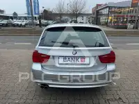 2011 BMW 330