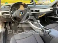 2011 BMW 318