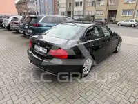2011 BMW 318