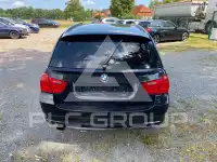 2011 BMW 318