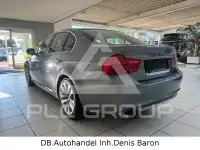 2011 BMW 318