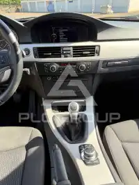 2011 BMW 318