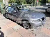 2011 BMW 318