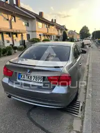 2011 BMW 318