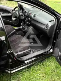 2011 Mazda 2 (Demio)
