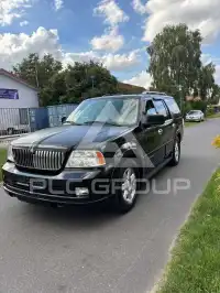 2004 Lincoln NAVIGATOR