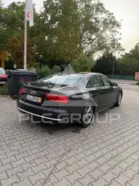 2011 Audi A8