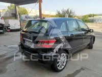 2011 Mercedes Benz B 200
