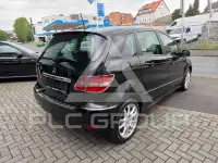 2011 Mercedes Benz B 200