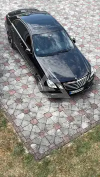 2011 Mercedes Benz E 300