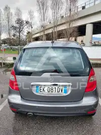 2011 Mercedes Benz A 180