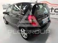 2011 Mercedes Benz A 180
