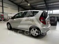 2011 Mercedes Benz A 180