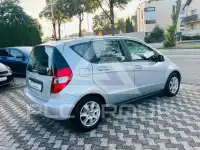 2011 Mercedes Benz A 180