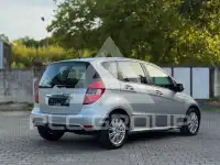 2011 Mercedes Benz A 180