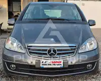 2011 Mercedes Benz A 180