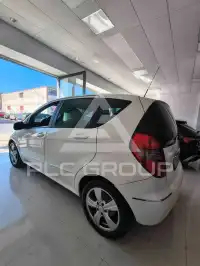 2011 Mercedes Benz A 180
