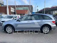 2011 Mercedes Benz R 300