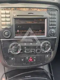 2011 Mercedes Benz R 300