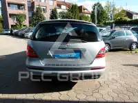 2011 Mercedes Benz R 300