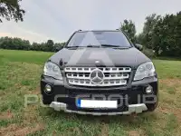 2011 Mercedes Benz ML 500