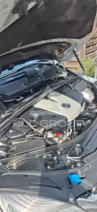2011 Mercedes Benz R 350