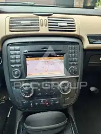2011 Mercedes Benz R 350