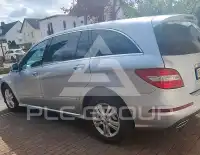 2011 Mercedes Benz R 350