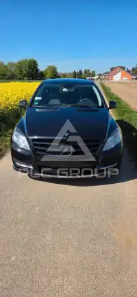 2011 Mercedes Benz R 350