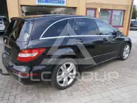 2011 Mercedes Benz R 350