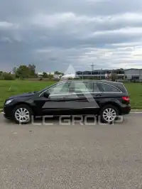2011 Mercedes Benz R 350