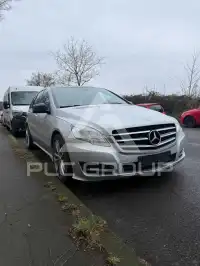 2012 Mercedes Benz R 350