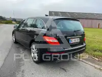 2011 Mercedes Benz R 350