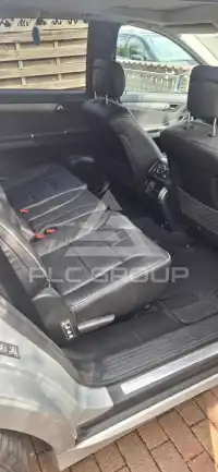2011 Mercedes Benz R 350