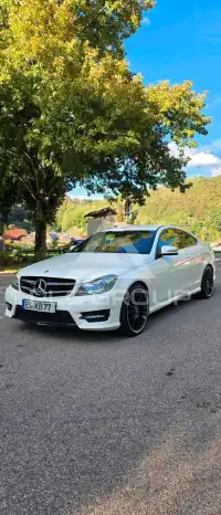 2011 Mercedes Benz C 220