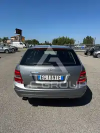 2011 Mercedes Benz C 220