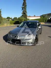 2011 Mercedes Benz C 220