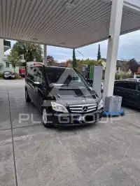 2011 Mercedes Benz Viano