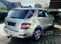 2011 Mercedes Benz ML 300