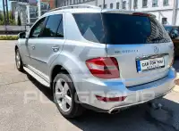 2011 Mercedes Benz ML 300