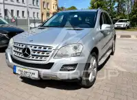 2011 Mercedes Benz ML 300