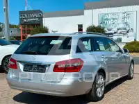 2011 Mercedes Benz E 200