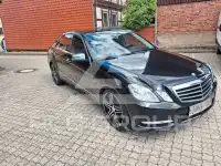 2011 Mercedes Benz E 200