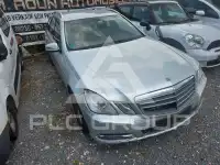 2012 Mercedes Benz E 200